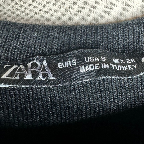 Zara Cold Shoulder Sweater size Small Black - Picture 2 of 6